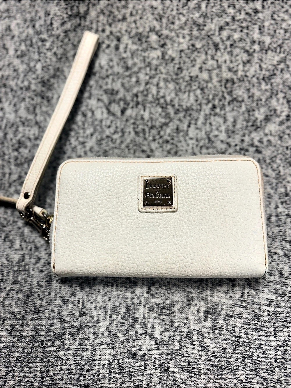 Dooney & Bourke Pebble Grain Large Zip Around Wristlet Wallet